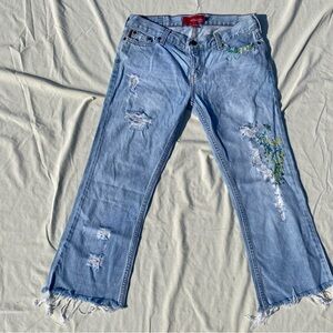 Hollister Embroidered Distressed Jeans Capris Cutoffs Size 5 100% Cotton